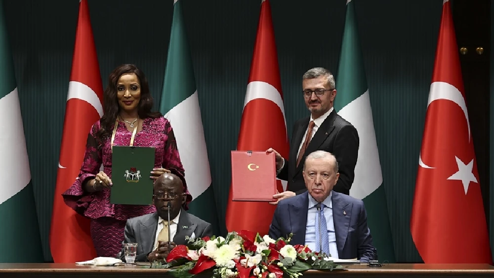 Nigeria strikes defense deal with Turkiye